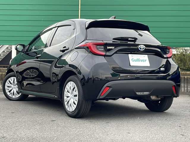 トヨタ ヤリス ハイブリッド Z 茨城県 2023(令5)年 3.4万km ブラック Toyota Safety Sense/純正8インチディスプレイオーディオナビ/-Bluetooth USB スマホ連携/パノラミックビューモニター フロント サイド バックカメラ/レーダークルーズコントロール/レーントレーシングアシスト/LEDヘッドライト/オートハイビーム/ヘッドライトレベライザー/ブラインドスポットモニター/ステアリングスイッチ/ステアリングヒーター/D＋N席シートヒーター/前後コーナーセンサー/純正フロアマット/ビルトインETC2.0