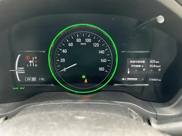 ホンダ ヴェゼル ハイブリッド Z ホンダセンシング 宮城県 2018(平30)年 17.5万km クリスタルブラックパール 純正ＳＤナビ（フルセグ、ラジオ、ＳＤ、ＢＴ）//純正ＡＷ//ビルトインＥＴＣ//純正フロアマット//追従型クルコン//ＵＳＢポート//スマートキー//レーンキープアシスト//Ｄ／Ｎ席シートヒーター//ワイパーデアイサー//横滑り防止機能//プリクラッシュセーフティ//スマートキー//プッシュスタート//バックカメラ