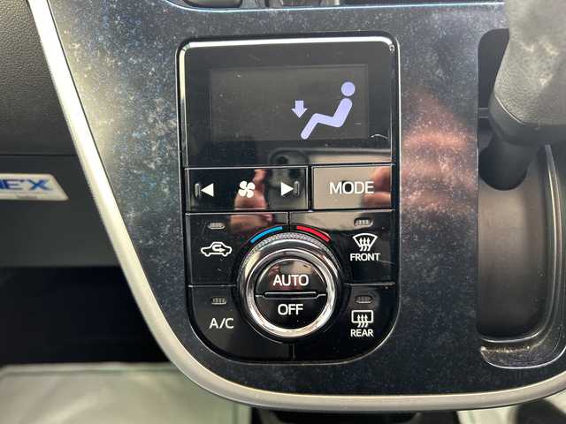 ダイハツ ムーヴ カスタム X ハイパー 福岡県 2015(平27)年 9.8万km メテオライトグレーイリュージョナルP 純正ナビ/【CD/DVD/FM/AM/TV/SD/BT】/バックカメラ/純正ドライブレコーダー/TVキャンセラー/アイドリングストップ/オートエアコン/電動格納ウィンカーミラー/パワーウィンドウ/LEDヘッドライト＆フォグランプ/オートライト