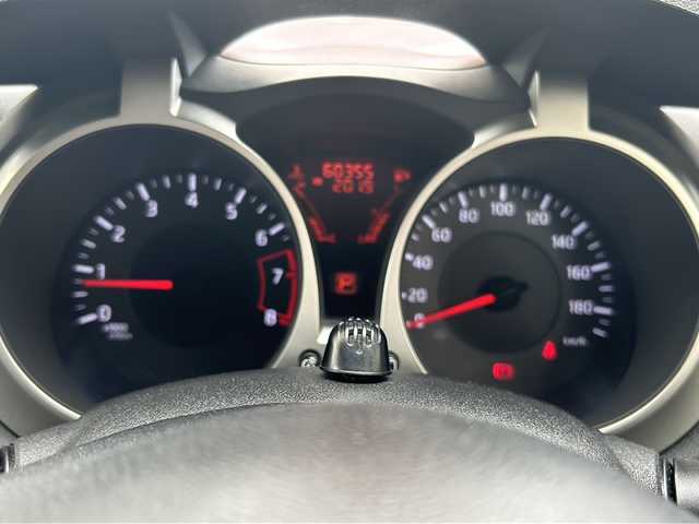 日産 ジューク 15RX タイプV 宮崎県 2012(平24)年 6.1万km 茶 純正SDナビ（MP311D-W）/バックカメラ/ETC/プッシュスタート/電動格納ミラー/スペアキー１本/取扱説明書/記録簿