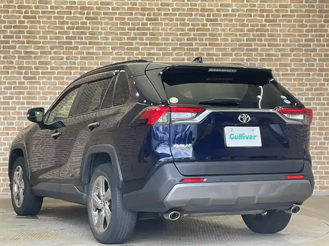 トヨタ ＲＡＶ４ G 岩手県 2020(令2)年 4.4万km ダークブルーマイカ ４WD/トヨタセーフティセンス/マルチテレインセレクト/パノラミックビューモニター/パワーバックドア/ルーフレール/MTモード付きAT/ETC/クルーズコントロール/プリクラッシュセーフティ/横滑り防止装置/パワーシート/シートヒーター/コーナーセンサー/レーンアシスト/純正ディスプレイオーディオ/ナビキット/純正フロアマット/純正LEDヘッドライト/純正アルミホイール18インチ/ドライブレコーダー