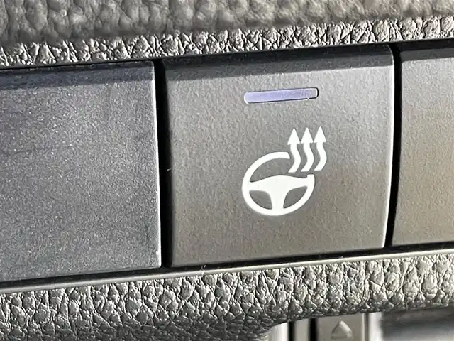 トヨタ ＲＡＶ４ G 岩手県 2020(令2)年 4.4万km ダークブルーマイカ ４WD/トヨタセーフティセンス/マルチテレインセレクト/パノラミックビューモニター/パワーバックドア/ルーフレール/MTモード付きAT/ETC/クルーズコントロール/プリクラッシュセーフティ/横滑り防止装置/パワーシート/シートヒーター/コーナーセンサー/レーンアシスト/純正ディスプレイオーディオ/ナビキット/純正フロアマット/純正LEDヘッドライト/純正アルミホイール18インチ/ドライブレコーダー