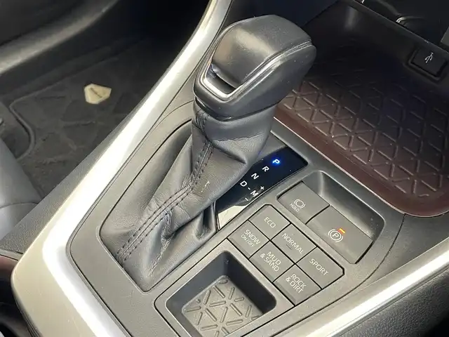 トヨタ ＲＡＶ４ G 岩手県 2020(令2)年 4.4万km ダークブルーマイカ ４WD/トヨタセーフティセンス/マルチテレインセレクト/パノラミックビューモニター/パワーバックドア/ルーフレール/MTモード付きAT/ETC/クルーズコントロール/プリクラッシュセーフティ/横滑り防止装置/パワーシート/シートヒーター/コーナーセンサー/レーンアシスト/純正ディスプレイオーディオ/ナビキット/純正フロアマット/純正LEDヘッドライト/純正アルミホイール18インチ/ドライブレコーダー