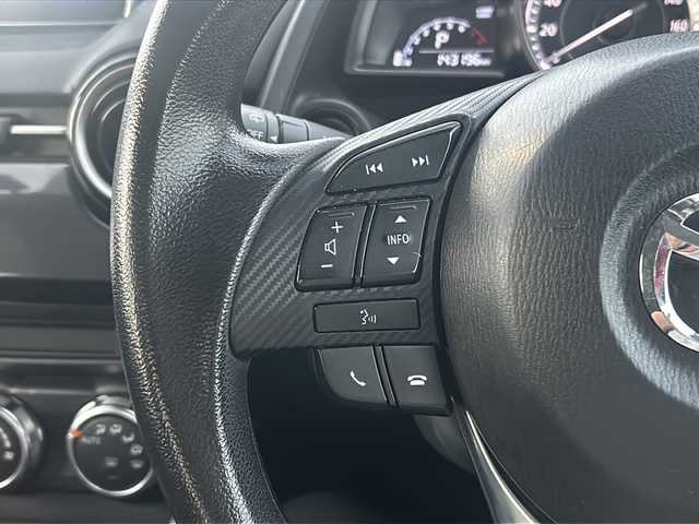 マツダ デミオ 13S 石川県 2016(平28)年 14.4万km ソウルレッドプレミアムメタリック スマートシティブレーキサポート/・衝突回避/・衝突軽減ブレーキ/純正SDナビゲーション/【Bluetooth・フルセグTV・SD・CD・DVD・AUX】/前方ドライブレコーダー/ビルトインETC/バックカメラ/前席ヒートシーター/LEDヘッドライト/・オートライト/エンジンプッシュスタート/・スマートキー/・スペアキー/マツダi-stop/純正マット/サマータイヤ車載/保証書/取扱説明書