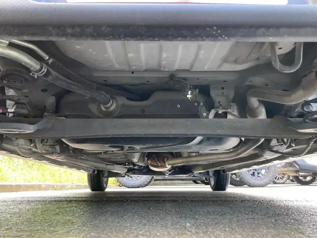 スズキ ワゴンＲ スティングレー HYBRID X 静岡県 2018(平30)年 5.4万km ブルーイッシュブラックパール3 スズキセーフティサポート/純正メモリーナビ(KXM-E502W)/　AM FM CD DVD Bluetooth USB/ビルトインETC/LEDオートヘッドランプ/シートヒーター(運転席)/社外16インチアルミホイール/ヘッドアップディスプレイ/革巻きステアリング/スマートキー＆プッシュスタート/アイドリングストップ/フルセグTV/バックモニター