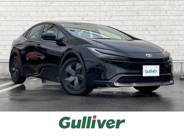 トヨタ プリウス U 静岡県 2023(令5)年 1.5万km アティチュードブラックマイカ トヨタセーフティセンス/純正8インチディスプレイオーディオ/　AM FM Bluetooth Miracast/フルセグTV/パノラミックビューモニター/ステアリングヒーター/ETC2.0/ブラインドスポットモニタリング/電動パーキングブレーキ/オートブレーキホールド/LEDヘッドライト/AC100V/純正フロアマット/スマートキー