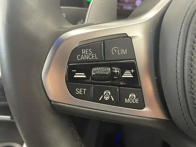 ＢＭＷ ３２０ｄ xDrive Mスポーツ 岡山県 2020(令2)年 4.4万km アルピンホワイトⅢ ハイラインパッケージ/コンフォートパッケージ/ローダウン/リップスポイラー＆トランクスポイラー/ブラックキドニーグリル/iDrive7/リアカメラ/パーキングアシスト/リバースアシスト/PDC/リアクロストラフィック/パワーテールゲート/LEDヘッドライト/ヴァーネスカレザーシート（ブラック）/シートヒーター/パワーシート/アンビエントライト/ライトカーペット/SOSコール/正面衝突警告/側面衝突警告/車線逸脱警告/車線変更警告/ステアリングサポート/ドラレコ（F/R）