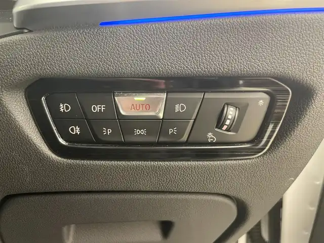 ＢＭＷ ３２０ｄ xDrive Mスポーツ 岡山県 2020(令2)年 4.4万km アルピンホワイトⅢ ハイラインパッケージ/コンフォートパッケージ/ローダウン/リップスポイラー＆トランクスポイラー/ブラックキドニーグリル/iDrive7/リアカメラ/パーキングアシスト/リバースアシスト/PDC/リアクロストラフィック/パワーテールゲート/LEDヘッドライト/ヴァーネスカレザーシート（ブラック）/シートヒーター/パワーシート/アンビエントライト/ライトカーペット/SOSコール/正面衝突警告/側面衝突警告/車線逸脱警告/車線変更警告/ステアリングサポート/ドラレコ（F/R）