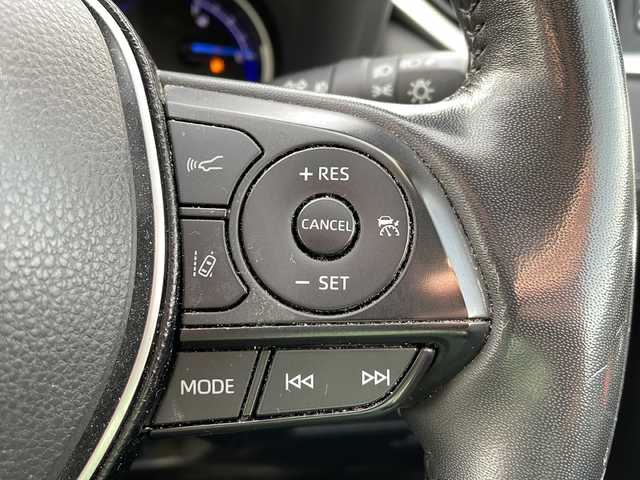 トヨタ ＲＡＶ４ ハイブリッドG 新潟県 2019(令1)年 5.8万km アティチュードブラックマイカ 4WD/純正9インチSDナビ(NSZT-Y68T)/CD/DVD/BT/フルセグテレビ/バックカメラ/ETC/ドライブレコーダー/衝突被害軽減ブレーキ/レーンキープアシスト/レーダークルーズコントロール/サンルーフ/革シート/運転席パワーシート/シートヒーター /ステアリングヒーター/ステアリングスイッチ/パワーバックドア/コーナーセンサー/スマートキー/プッシュスタート/LEDヘッドライト/オートライト/オートハイビーム/フォグランプ/純正18インチアルミホイール