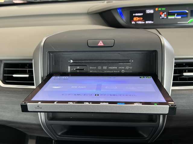 ホンダ フリード＋ ハイブリット G 静岡県 2023(令5)年 3.8万km スーパープラチナグレーメタリック 純正メモリナビ/・CD/・DVD/・フルセグＴＶ/・Bluetooth/・USB/・AM/・FM/主要装備/・両側パワスラ/・衝突軽減/・レーンキープ/・追従クルコン/・バックカメラ/・ETC/・ドラレコ前後/・ステリモ/・ハーフレザーシート/・シートヒーターD/N席/・LEDヘッドライト/・オートライト/・スマートキー/・プッシュスタート/・スペアキー1本/・純正フロアマット