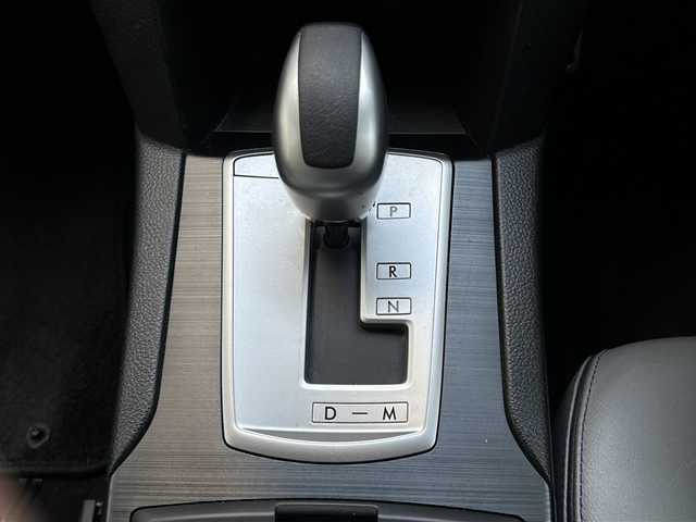 スバル レガシィ Ｂ４ 2．0GT DIT アイサイト Pレザーセレ 山形県 2013(平25)年 6.9万km クリスタルブラックシリカ 禁煙車/4WD/アイサイト/レーダークルーズコントロール/レーンキープアシスト/横滑り防止装置/ヒルアシストコントロール/純正ナビ/（Bluetooth/CD/DVD/ワンセグ)/バックカメラ/LEDオートライト/フォグランプ/レザーシート/DN席シートヒーター/DN席パワーシート/シートメモリ/前後ドライブレコーダー/ステアリングスイッチ/パドルシフト/電動パーキングブレーキ/ETC/純正AW/純正フロアマット/社外AWスタッドレス(225/45/R18・4mm)4本積載/電動格納ウィンカーミラー/スマートキー×2/ドアバイザー