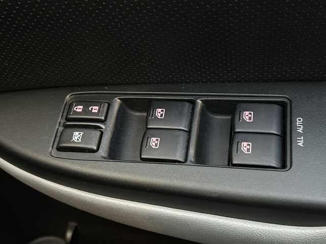 スバル レガシィ Ｂ４ 2．0GT DIT アイサイト Pレザーセレ 山形県 2013(平25)年 6.9万km クリスタルブラックシリカ 禁煙車/4WD/アイサイト/レーダークルーズコントロール/レーンキープアシスト/横滑り防止装置/ヒルアシストコントロール/純正ナビ/（Bluetooth/CD/DVD/ワンセグ)/バックカメラ/LEDオートライト/フォグランプ/レザーシート/DN席シートヒーター/DN席パワーシート/シートメモリ/前後ドライブレコーダー/ステアリングスイッチ/パドルシフト/電動パーキングブレーキ/ETC/純正AW/純正フロアマット/社外AWスタッドレス(225/45/R18・4mm)4本積載/電動格納ウィンカーミラー/スマートキー×2/ドアバイザー