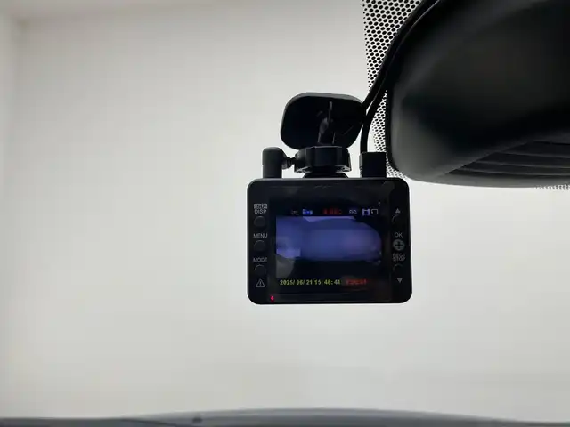 日産 ノート X 兵庫県 2017(平29)年 5.9万km シャイニングブルー 純正メモリーナビ/（フルセグ、CD、BT、MSV、AUX、IPOD）/ドライブレコーダー/バックカメラ/エマージェンシーブレーキ/アイドリングストップ/LDA/スマートキー/ワンオーナー/ISOFIX/純正マット/バイザー/LEDヘッドライト/オートライト/取扱説明書/保証書