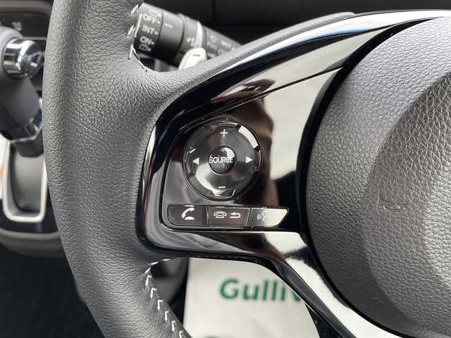 ホンダ Ｎ ＢＯＸ カスタム L ターボ 千葉県 2022(令4)年 0.9万km クリスタルブラックパール ホンダセンシング/・衝突軽減ブレーキ/・レーンキープアシスト/・オートマチックハイビーム/・アダプティブクルーズコントロール/純正SDナビ【VXM-225Ci】/バックカメラ/両後パワースライドドア/ハーフレザーシート/前席シートヒーター/スマートキー/パドルシフト/純正LEDヘッドライト/フォグランプ/ETC/本革巻きステアリング/ドアバイザー/純正15インチアルミホイール/サイド＆カーテンエアバッグ/新車時保証書＆取扱説明書