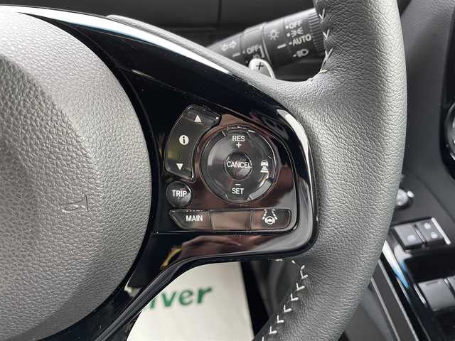 ホンダ Ｎ ＢＯＸ カスタム L ターボ 千葉県 2022(令4)年 0.9万km クリスタルブラックパール ホンダセンシング/・衝突軽減ブレーキ/・レーンキープアシスト/・オートマチックハイビーム/・アダプティブクルーズコントロール/純正SDナビ【VXM-225Ci】/バックカメラ/両後パワースライドドア/ハーフレザーシート/前席シートヒーター/スマートキー/パドルシフト/純正LEDヘッドライト/フォグランプ/ETC/本革巻きステアリング/ドアバイザー/純正15インチアルミホイール/サイド＆カーテンエアバッグ/新車時保証書＆取扱説明書