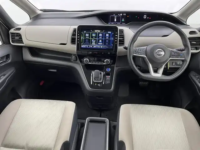日産 セレナ e－パワー ハイウェイスター V 福井県 2022(令4)年 3.8万km ブリリアントホワイトパール 純正10インチSDナビ/（フルセグTV/AM/FM/CD/DVD/BT/SD/HDMI）/全周囲モニター/デジタルインナーミラー/ブラインドスポットモニター/プロパイロット/フロント、バックソナー/電動パーキングブレーキ/オートブレーキホールド/両側パワースライドドア/ETC/前後ドライブレコーダー/スマートキー（スペア1本）/取扱説明書/保証書