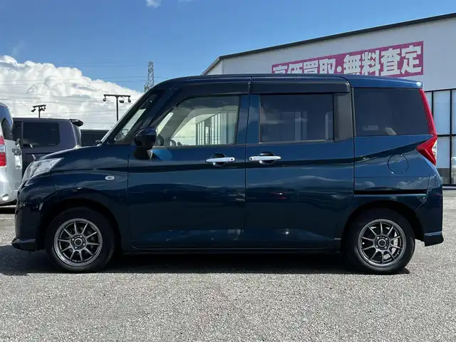 トヨタ ルーミー X S 道央・札幌 2017(平29)年 11.2万km レーザーブルークリスタルシャイン ４ＷＤ　/社外メモリナビ/【ＣＤ／ＤＶＤ／ＢＤ／ＳＤ／フルセグＴＶ】/バックカメラ/パワースライドドア/プッシュスタート/スマートキー/横滑り防止装置/アイドリングストップ/オートライト/ヘッドライトライトレベライザー/ホイール付スタッドレスタイヤ/ＥＴＣ/オート電動格納ミラー/ドアバイザー/保証書