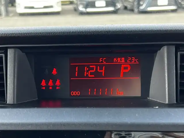 トヨタ ルーミー X S 道央・札幌 2017(平29)年 11.2万km レーザーブルークリスタルシャイン ４ＷＤ　/社外メモリナビ/【ＣＤ／ＤＶＤ／ＢＤ／ＳＤ／フルセグＴＶ】/バックカメラ/パワースライドドア/プッシュスタート/スマートキー/横滑り防止装置/アイドリングストップ/オートライト/ヘッドライトライトレベライザー/ホイール付スタッドレスタイヤ/ＥＴＣ/オート電動格納ミラー/ドアバイザー/保証書