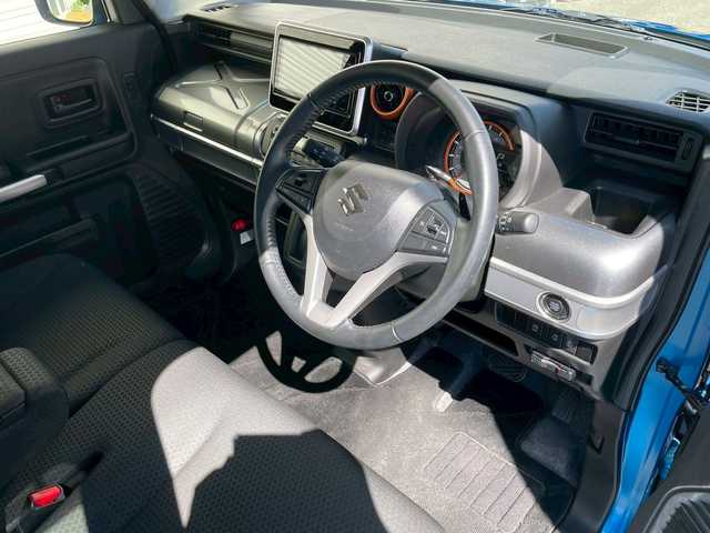 スズキ スペーシア ギア 岩手県 2020(令2)年 5.5万km ブリスクブルーメタリック/ガンメタリック2トーンルーフ 社外SDナビ/ステアリングリモコン/パドルシフト/ヘッドアップディスプレイ/フォグライト/純正アルミホイール/ドアバイザー/社外フロアマット/アイドリングストップ/ドラレコ/ETC