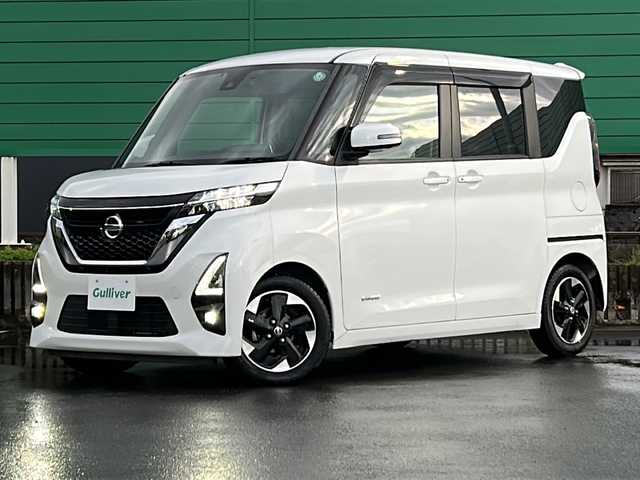 日産 ルークス ハイウェイスター X 茨城県 2020(令2)年 3.9万km ホワイトパール 社外SDナビ/CD/DVD/フルセグTV/Bluetooth/全方位カメラ/バックカメラ/サイドカメラ/フロントカメラ/LEDオートライト/オートマチックハイビーム/純正14インチアルミホイール/純正フロアマット/アイドリングストップ/スマートキー/ETC/コーナーセンサー/盗難防止装置/衝突被害軽減システム/禁煙車