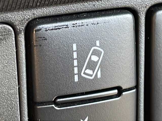 トヨタ アクア S スタイルブラック 茨城県 2017(平29)年 8万km ライムホワイトパールクリスタルシャイン ALPINEナビ/Bluetooth接続/ビルトインETC/ドライブレコーダ前後/シートヒーター/横滑り防止装置/レーンキープアシスト/衝突軽減システム/ナノイー搭載/オートライト/オートマチックハイビーム/純正LEDヘッドライト/社外15インチアルミホイール/純正フロアマット/スマートキー