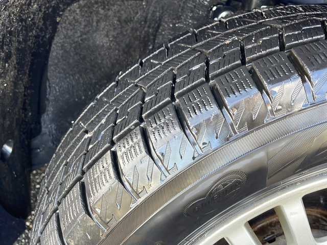 日産 セレナ ハイウェイスター Vセレクション 新潟県 2018(平30)年 9.4万km アズライトブルー 純正9インチナビ/(Bluetooth/AM/FM/CD/DVD)/純正フリップダウンモニター/両側パワースライドドア/アラウンドビューモニター/衝突被害軽減システム/バックカメラ/4WD/クルーズコントロール/エマージェンシーブレーキ/スタッドレスタイヤ/社外AW付夏タイヤ車載/LEDライト/ビルトインETC