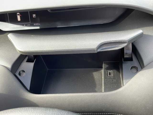 日産 セレナ ハイウェイスター Vセレクション 新潟県 2018(平30)年 9.4万km アズライトブルー 純正9インチナビ/(Bluetooth/AM/FM/CD/DVD)/純正フリップダウンモニター/両側パワースライドドア/アラウンドビューモニター/衝突被害軽減システム/バックカメラ/4WD/クルーズコントロール/エマージェンシーブレーキ/スタッドレスタイヤ/社外AW付夏タイヤ車載/LEDライト/ビルトインETC