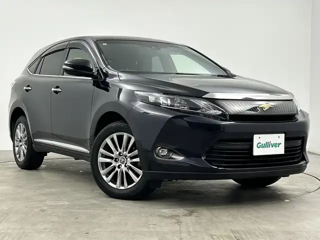 トヨタ ハリアー プレミアム 三重県 2017(平29)年 3.7万km スパークリングブラックパールクリスタルシャイン /禁煙車//アルパインナビ//バックカメラ//パワーバックドア//トヨタセーフティセンス//プリクラッシュセーフティ//オートマチックハイビーム//レーンディパーチャーアラート//運転席パワーシート//ETC//クルーズコントロール//コーナーセンサー