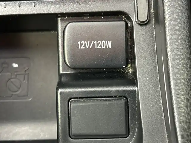 トヨタ ハリアー プレミアム 三重県 2017(平29)年 3.7万km スパークリングブラックパールクリスタルシャイン /禁煙車//アルパインナビ//バックカメラ//パワーバックドア//トヨタセーフティセンス//プリクラッシュセーフティ//オートマチックハイビーム//レーンディパーチャーアラート//運転席パワーシート//ETC//クルーズコントロール//コーナーセンサー