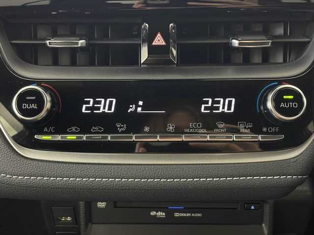 トヨタ カローラ スポーツ G 秋田県 2020(令2)年 3.9万km プラチナホワイトパールマイカ 4WD/モデリスタエアロ/トヨタセーフティセンス/純正ナビ/　（フルセグTV/Bluetooth/Miracast）/バックカメラ/革巻きハンドル/ステアリングスイッチ/クルーズコントロール/ETC/ドライブレコーダー/純正フロアマット/純正16インチアルミホイール/クリアランスソナー/LEDライト/オートライト/オートハイビーム/スマートキー/スペアキー