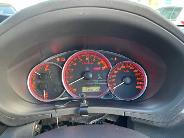 スバル インプレッサ ＷＲＸ STi 神奈川県 2012(平24)年 15.1万km WRブルーマイカ 4WDターボ/社外HDDナビ【AVIC-ZH99】/・DTV/CD/DVD/MSV/BT/バックカメラ/ハーフレザーシート/D席パワーシート/リアスポイラー/社外18インチAW【BSJ】/社外マフラー【フジツボ】/ドライブレコーダー/ETC/横滑り防止機能/革巻きステアリング/プッシュEgスタート/ストップ/スマートキー×2/純正HIDヘッドライト/フロント/バックフォグ/ターンランプ付き電動格納ドアミラー/社外フロアマット