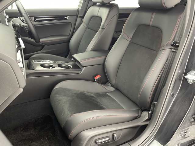 ホンダ シビック e:HEV 沖縄県 2022(令4)年 2.2万km クリスタルブラックパール 純正９型コネクトナビ　/　(フルセグTV Bluetooth FM/AM)　/ＢＯＳＥサウンド　/バックカメラ　/ＬＥＤヘッドライト　/前後ドライブレコーダー　/アダプティブクルーズコントロール　/ハーフレザーシート　/パワーシート/ホンダセンシング/ETC2.0