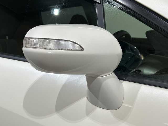 ホンダ ストリーム RSZ HDDナビパッケージ 愛媛県 2011(平23)年 9.5万km プレミアムホワイトパール 純正ナビ/バックカメラ/ETC/前後ドライブレコーダー/パドルシフト/オートライト/スペアキー