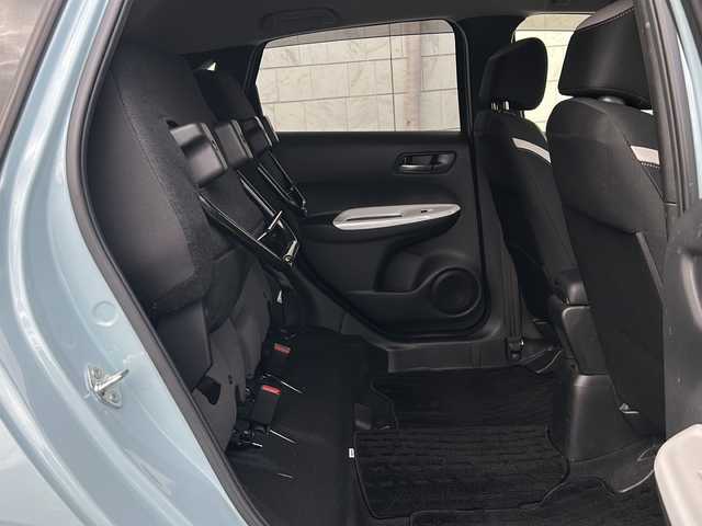 ホンダ フィット e:HEVクロスター 神奈川県 2020(令2)年 5.6万km サーフブルー/ブラック ワンオーナー/純正ナビ/（CD/DVD/AM/FM/SD/USB/AUX/BT/フルセグTV)/バックカメラ/前後ドライブレコーダー/オプション静止画撮影機能/ETC2.0/レーダークルーズコントロール/電動パーキングブレーキ/コーナーセンサー/横滑り防止装置/路外逸脱抑制機能/踏み間違い衝突軽減システム/ABS/ドアバイザー/ISOFIX/純正フロアマット/純正アルミホイール/スペアキー×１/保証書/取扱説明書