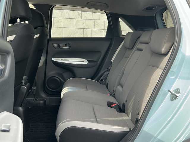 ホンダ フィット e:HEVクロスター 神奈川県 2020(令2)年 5.6万km サーフブルー/ブラック ワンオーナー/純正ナビ/（CD/DVD/AM/FM/SD/USB/AUX/BT/フルセグTV)/バックカメラ/前後ドライブレコーダー/オプション静止画撮影機能/ETC2.0/レーダークルーズコントロール/電動パーキングブレーキ/コーナーセンサー/横滑り防止装置/路外逸脱抑制機能/踏み間違い衝突軽減システム/ABS/ドアバイザー/ISOFIX/純正フロアマット/純正アルミホイール/スペアキー×１/保証書/取扱説明書