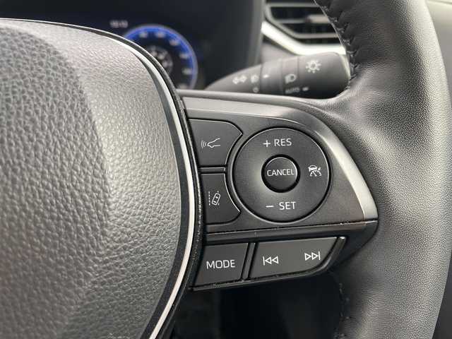 トヨタ ＲＡＶ４ アドベンチャー オフロードPKGⅡ 神奈川県 2024(令6)年 1.7万km アティチュードブラックマイカ 純正ディスプレイオーディオ/Bluetooth/AppleCarPlay/AndroidAuto/追従式クルーズコントロール/全周囲カメラ/純正ドライブレコーダー/電動リアゲート/パワーシート/シートヒーター/エアシート/ステアリングヒーター/ルーフレール/ETC2.0/LEDヘッドライト/フォグランプ/オートブレーキホールド/ダウンヒルアシストコントロール/オートマチックハイビーム/コーナーセンサー/リフトアップ/横滑り防止装置/レーンキープアシスト/純正フロアマット/純正アルミホイール/盗難防止装置/カーテンエアバック