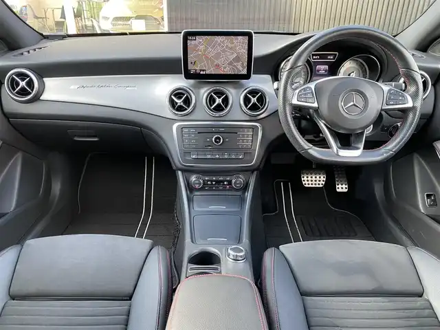 メルセデス・ベンツ ＣＬＡ１８０ Sブレイク　スポーツ 福岡県 2016(平28)年 4.5万km ジュピターレッド レーダーセーフティパッケージ/アダプティブクルーズコントロール/レーンキープアシスト/ブラインドスポットモニター/ハーフレザーシート/前席シートヒーター　/純正ナビ　/Applecarplay/フルセグTV/Ｂｌｕｅｔｏｏｔｈ　/バックカメラ　/パワーバックドア/ステアリングスイッチ/パドルシフト/前後ドライブレコーダー/純正18インチアルミホイール/ETC/取扱説明書/保証書/スペアキー×1