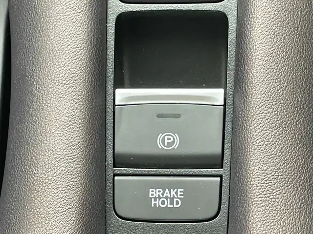 ホンダ ＺＲ－Ｖ ハイブリッド e:HEV Z 群馬県 2023(令5)年 1.5万km プラチナホワイトパール 純正９型ナビ　ＢＯＳＥサウンド　バックカメラ　ワイヤレス充電　アダクティブクルーズコントロール　電動リアゲート　パドルシフト　レザーシート　前席シートヒーター　ＥＴＣ２．０　ＬＥＤライト　禁煙車