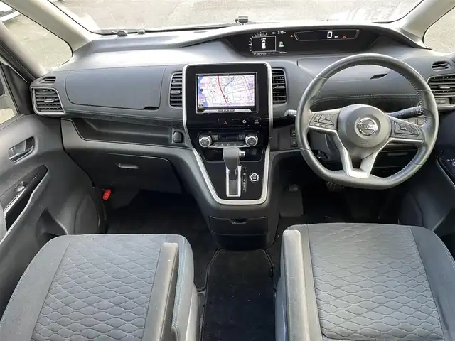 日産 セレナ ライダー 福島県 2016(平28)年 12.6万km ブリリアントホワイトパール (株)IDOMが運営する【じしゃロン福島店】の自社ローン専用車両になります。こちらは現金またはオートローンご利用時の価格です。自社ローンご希望の方は別途その旨お申付け下さい/社外メモリナビ/フルセグテレビ/アラウンドビューモニター/両側パワースライドドア/ハンズフリードア/衝突軽減システム/パーキングアシスト/革巻ステアリング/LEDヘッドライト/セーフティパックA