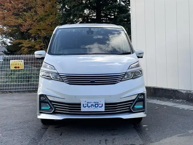 日産 セレナ ライダー 福島県 2016(平28)年 12.6万km ブリリアントホワイトパール (株)IDOMが運営する【じしゃロン福島店】の自社ローン専用車両になります。こちらは現金またはオートローンご利用時の価格です。自社ローンご希望の方は別途その旨お申付け下さい/社外メモリナビ/フルセグテレビ/アラウンドビューモニター/両側パワースライドドア/ハンズフリードア/衝突軽減システム/パーキングアシスト/革巻ステアリング/LEDヘッドライト/セーフティパックA