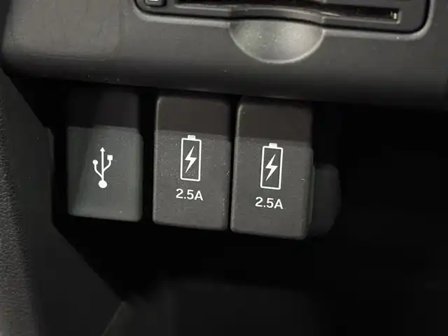 ホンダ Ｎ ＷＧＮ カスタム G Lパッケージ 三重県 2016(平28)年 2.5万km ミラノレッド ガソリン/FF/インパネCVT/純正 7インチナビ VXM-164VFi/（CD/DVD/FM/AM/TV/iPod/SD/USB/Bluetooth/VTR/AUX）/バックカメラ/ビルトイン ETC/安全/・近距離衝突軽減ブレーキ［CTBA］/・VSA（ABS＋TCS＋横すべり抑制）/・SRS サイド＆カーテンエアバッグ/装備/・ハーフレザーシート/・クルーズコントロール/・オートエアコン/・オートライト/・キセノンヘッドライト/・LEDフロントフォグランプ/・ステアリングスイッチ/・USBジャック（充電用x2、入力対応x1）/・電動格納ドアミラー（ウインカー付）/・純正14inAW/・スマートキーx2/・取/ナビ取/など