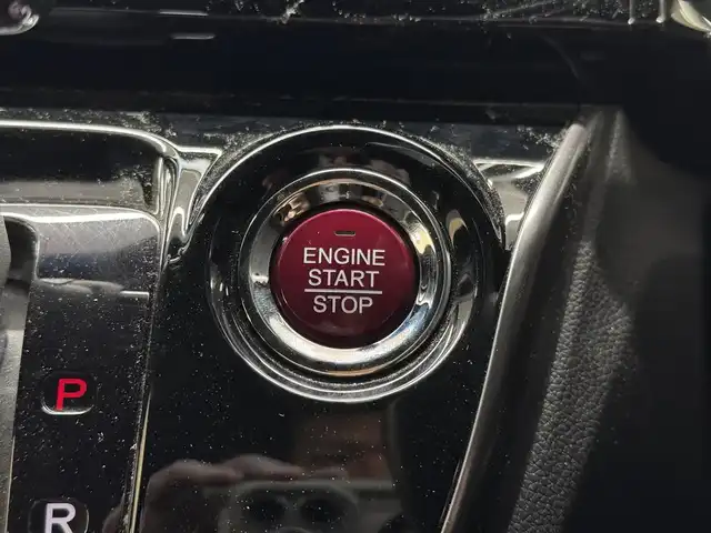 ホンダ Ｎ ＷＧＮ カスタム G Lパッケージ 三重県 2016(平28)年 2.5万km ミラノレッド ガソリン/FF/インパネCVT/純正 7インチナビ VXM-164VFi/（CD/DVD/FM/AM/TV/iPod/SD/USB/Bluetooth/VTR/AUX）/バックカメラ/ビルトイン ETC/安全/・近距離衝突軽減ブレーキ［CTBA］/・VSA（ABS＋TCS＋横すべり抑制）/・SRS サイド＆カーテンエアバッグ/装備/・ハーフレザーシート/・クルーズコントロール/・オートエアコン/・オートライト/・キセノンヘッドライト/・LEDフロントフォグランプ/・ステアリングスイッチ/・USBジャック（充電用x2、入力対応x1）/・電動格納ドアミラー（ウインカー付）/・純正14inAW/・スマートキーx2/・取/ナビ取/など