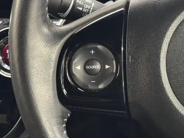 ホンダ Ｎ ＷＧＮ カスタム G Lパッケージ 三重県 2016(平28)年 2.5万km ミラノレッド ガソリン/FF/インパネCVT/純正 7インチナビ VXM-164VFi/（CD/DVD/FM/AM/TV/iPod/SD/USB/Bluetooth/VTR/AUX）/バックカメラ/ビルトイン ETC/安全/・近距離衝突軽減ブレーキ［CTBA］/・VSA（ABS＋TCS＋横すべり抑制）/・SRS サイド＆カーテンエアバッグ/装備/・ハーフレザーシート/・クルーズコントロール/・オートエアコン/・オートライト/・キセノンヘッドライト/・LEDフロントフォグランプ/・ステアリングスイッチ/・USBジャック（充電用x2、入力対応x1）/・電動格納ドアミラー（ウインカー付）/・純正14inAW/・スマートキーx2/・取/ナビ取/など