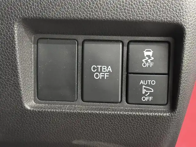 ホンダ Ｎ ＷＧＮ カスタム G Lパッケージ 三重県 2016(平28)年 2.5万km ミラノレッド ガソリン/FF/インパネCVT/純正 7インチナビ VXM-164VFi/（CD/DVD/FM/AM/TV/iPod/SD/USB/Bluetooth/VTR/AUX）/バックカメラ/ビルトイン ETC/安全/・近距離衝突軽減ブレーキ［CTBA］/・VSA（ABS＋TCS＋横すべり抑制）/・SRS サイド＆カーテンエアバッグ/装備/・ハーフレザーシート/・クルーズコントロール/・オートエアコン/・オートライト/・キセノンヘッドライト/・LEDフロントフォグランプ/・ステアリングスイッチ/・USBジャック（充電用x2、入力対応x1）/・電動格納ドアミラー（ウインカー付）/・純正14inAW/・スマートキーx2/・取/ナビ取/など