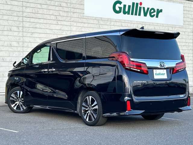 トヨタ アルファード S Cパッケージ 茨城県 2022(令4)年 3.4万km スパークリングブラックパールクリスタルシャイン 純正ディスプレイオーディオ＆ナビ機能付き/(CD・DVD・BT・USB・Applecarplay・ラジオ再生)/後席フリップダウンモニター/電動リアゲート/レーダークルーズコントロール/レーンアシスト/プリクラッシュセーフティ/コーナーセンサー/ブラインドスポットモニター/本革レザーシート/シートベンチレーション/パワーシート/ステアリングヒーター/ドライブレコーダー/バックカメラ/ビルトインETC/オートライト/LEDヘッドライト/純正18inアルミホイール/純正フロアマット/スマートキー/スペアキー/取扱説明書/保証書