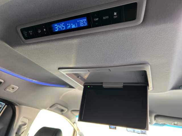 トヨタ アルファード S Cパッケージ 茨城県 2022(令4)年 3.4万km スパークリングブラックパールクリスタルシャイン 純正ディスプレイオーディオ＆ナビ機能付き/(CD・DVD・BT・USB・Applecarplay・ラジオ再生)/後席フリップダウンモニター/電動リアゲート/レーダークルーズコントロール/レーンアシスト/プリクラッシュセーフティ/コーナーセンサー/ブラインドスポットモニター/本革レザーシート/シートベンチレーション/パワーシート/ステアリングヒーター/ドライブレコーダー/バックカメラ/ビルトインETC/オートライト/LEDヘッドライト/純正18inアルミホイール/純正フロアマット/スマートキー/スペアキー/取扱説明書/保証書