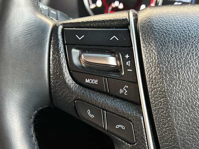 トヨタ アルファード S Cパッケージ 茨城県 2022(令4)年 3.4万km スパークリングブラックパールクリスタルシャイン 純正ディスプレイオーディオ＆ナビ機能付き/(CD・DVD・BT・USB・Applecarplay・ラジオ再生)/後席フリップダウンモニター/電動リアゲート/レーダークルーズコントロール/レーンアシスト/プリクラッシュセーフティ/コーナーセンサー/ブラインドスポットモニター/本革レザーシート/シートベンチレーション/パワーシート/ステアリングヒーター/ドライブレコーダー/バックカメラ/ビルトインETC/オートライト/LEDヘッドライト/純正18inアルミホイール/純正フロアマット/スマートキー/スペアキー/取扱説明書/保証書