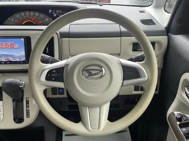 ダイハツ ムーヴ キャンバス 静岡県 2020(令2)年 1.4万km パールホワイトⅢ/ナチュラルベージュマイカメタリック 2トーン 社外SDナビ（ワンセグTV、BT接続、CDチェンジャー）/スマートアシストIII/全方位カメラ/両側パワースライドドア/前後ドライブレコーダー/アイドリングストップ/オートエアコン/レーンキープアシスト/スマートキー（スペアキー：1本）/横滑り防止装置/盗難防止装置/衝突軽減システム/ABS/オートライト/オートマチックハイビーム/ハロゲンヘッドライト/コーナーセンサー/Wエアバッグ