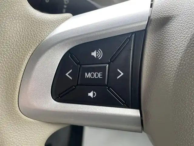 ダイハツ ムーヴ キャンバス 静岡県 2020(令2)年 1.4万km パールホワイトⅢ/ナチュラルベージュマイカメタリック 2トーン 社外SDナビ（ワンセグTV、BT接続、CDチェンジャー）/スマートアシストIII/全方位カメラ/両側パワースライドドア/前後ドライブレコーダー/アイドリングストップ/オートエアコン/レーンキープアシスト/スマートキー（スペアキー：1本）/横滑り防止装置/盗難防止装置/衝突軽減システム/ABS/オートライト/オートマチックハイビーム/ハロゲンヘッドライト/コーナーセンサー/Wエアバッグ