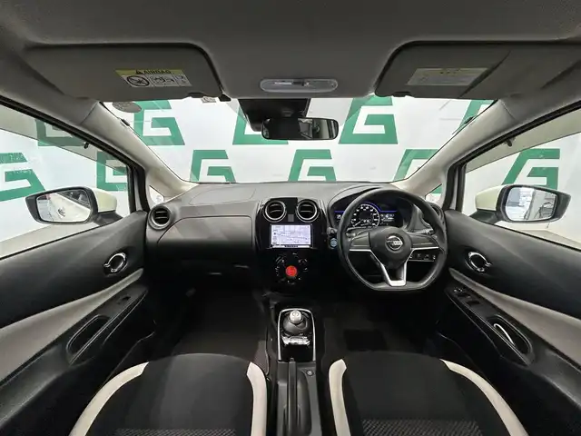 日産 ノート e－パワー B 鹿児島県 2019(平31)年 6.9万km ブリリアントホワイトパール 社外7インチナビ　（AVIC‐CZ901）/　フルセグTV　CD/DVD/SD/Bluetooth/プッシュスタート/バックカメラ/コーナーセンサー/横滑り防止/衝突軽減ブレーキ/車線逸脱防止支援システム/ETC/ヘッドライトレベライザー/電動格納ミラー